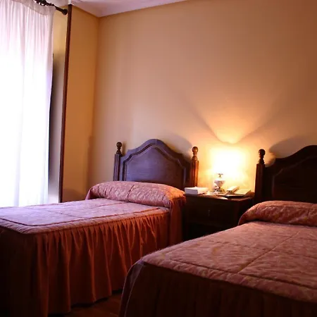 Albergue Pena Sagra *