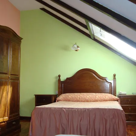 Hostel Pena Sagra Ojedo