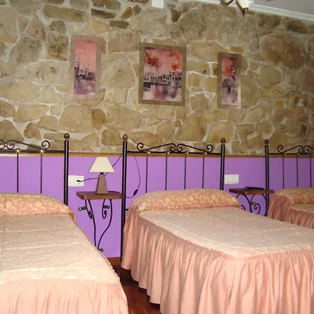 Albergue Pena Sagra *