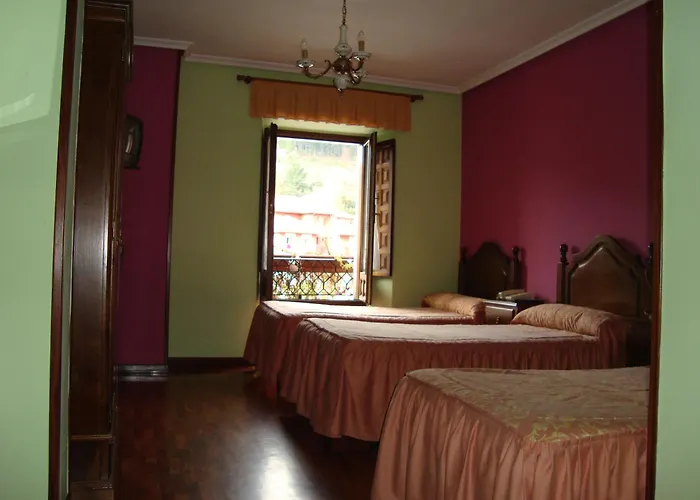 旅馆 佩尼亚萨格拉旅馆 奥耶多